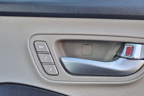 2016 Hyundai Santa Fe Highlander DM3 Series II