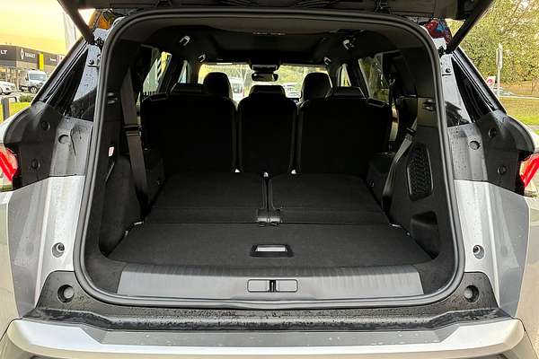 2025 Peugeot 5008 GT Premium P74