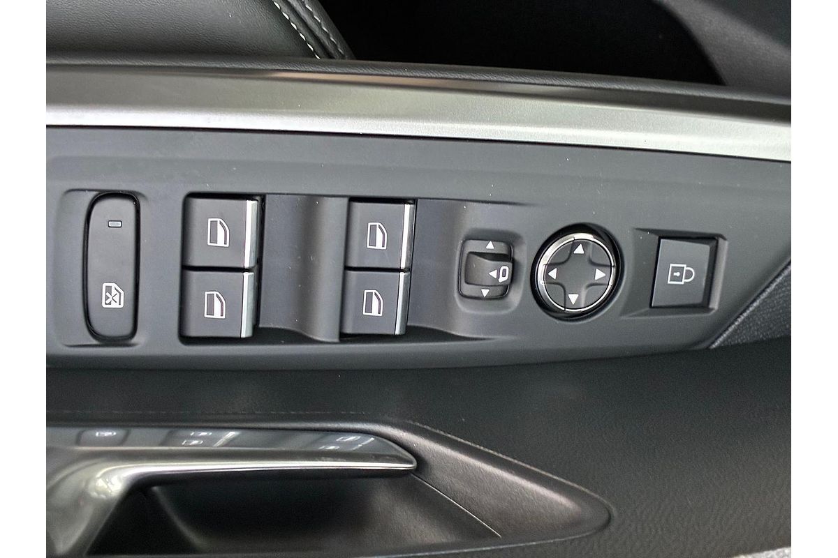 2025 Peugeot 5008 GT Premium P74
