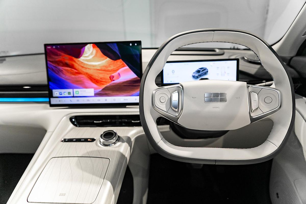 2025 Geely EX5 Inspire E245