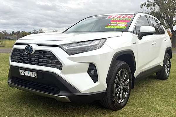 2024 Toyota RAV4 GXL AXAH52R
