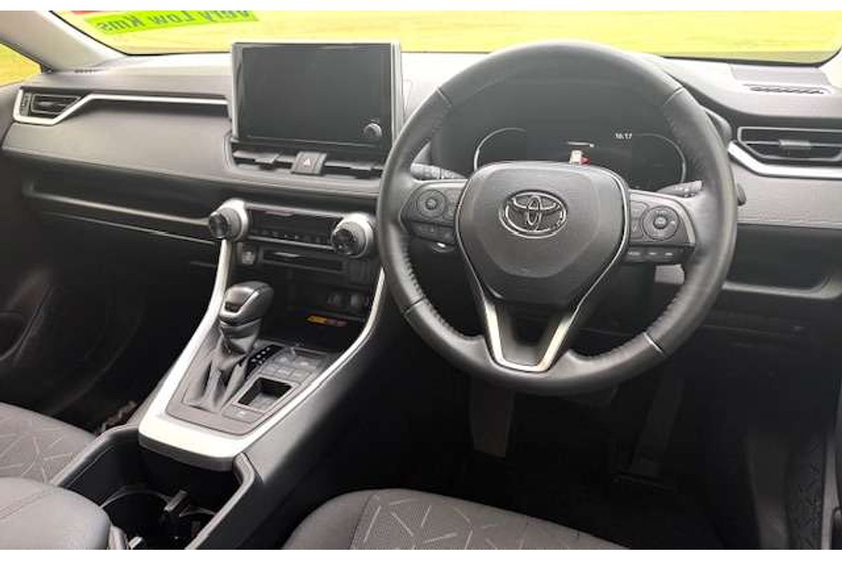 2024 Toyota RAV4 GXL AXAH52R