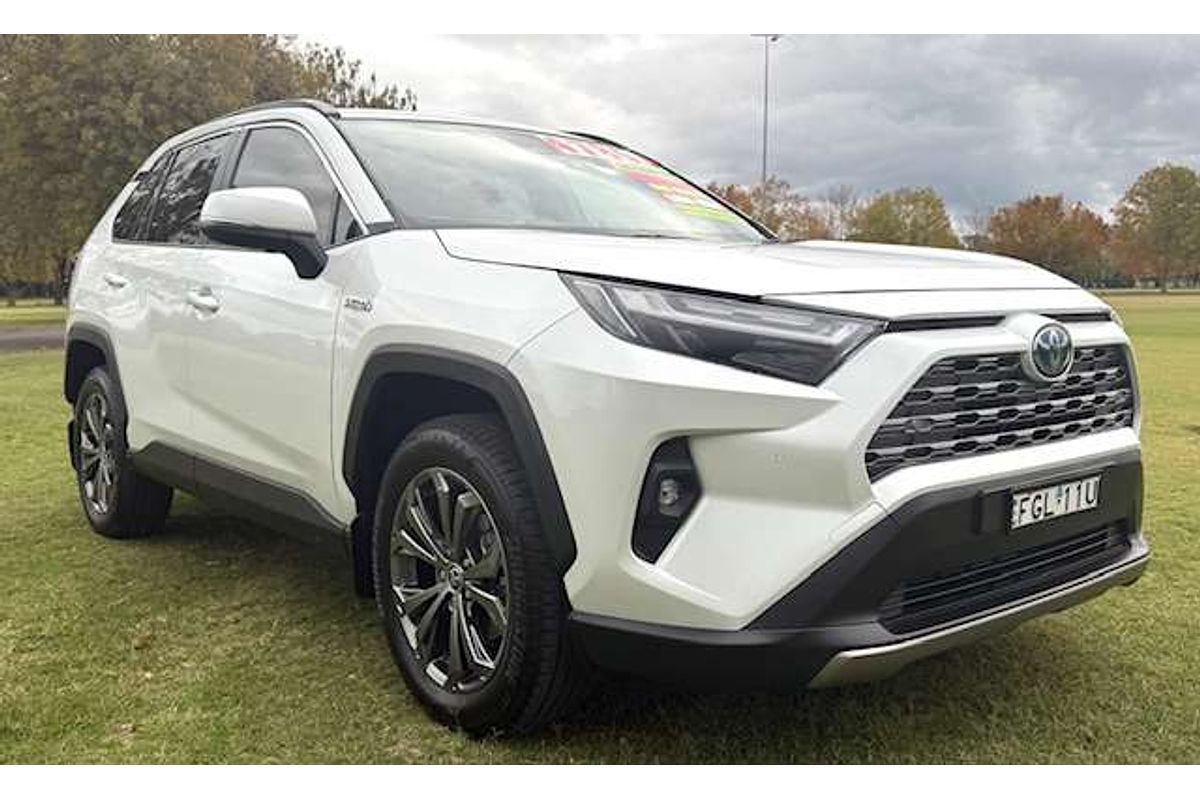 2024 Toyota RAV4 GXL AXAH52R