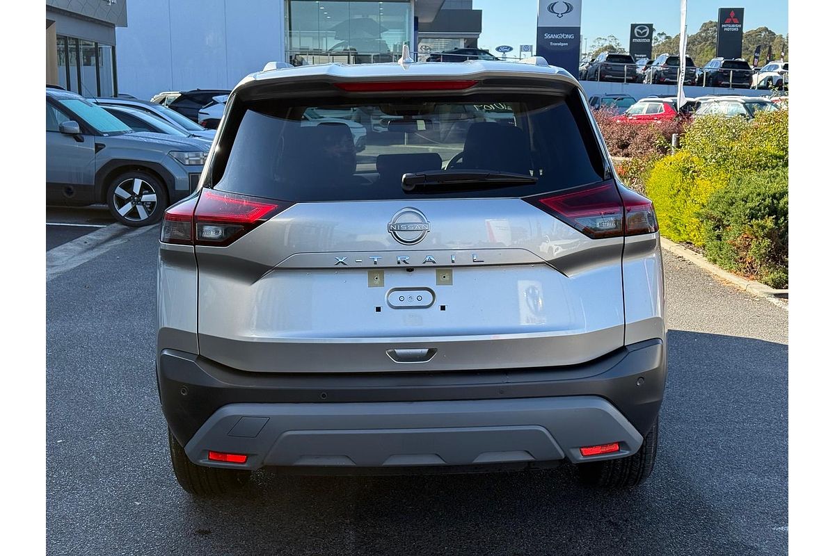 2024 Nissan X-TRAIL ST-L T33