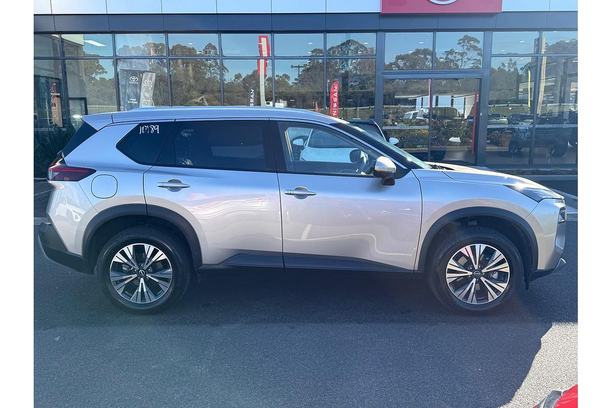 2024 Nissan X-TRAIL ST-L T33