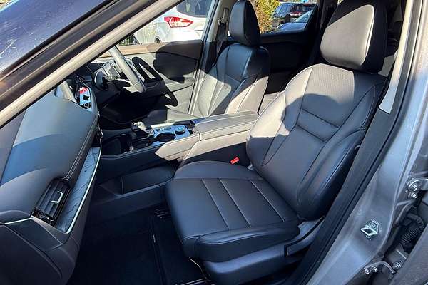 2024 Nissan X-TRAIL ST-L T33