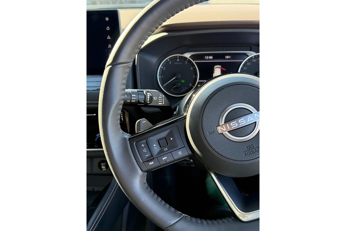 2024 Nissan X-TRAIL ST-L T33