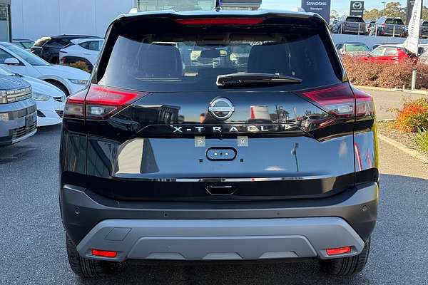 2024 Nissan X-TRAIL ST-L T33