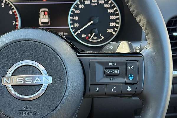 2024 Nissan X-TRAIL ST-L T33