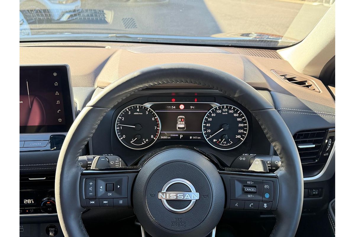2024 Nissan X-TRAIL ST-L T33