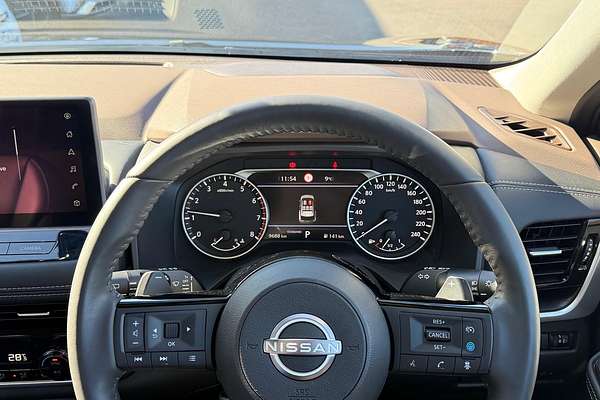 2024 Nissan X-TRAIL ST-L T33