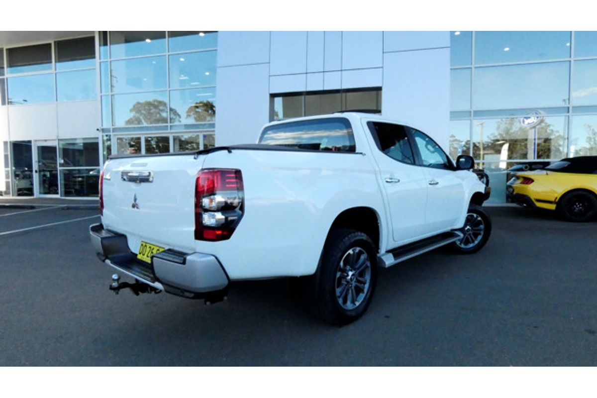 2022 Mitsubishi Triton GLS MR 4X4