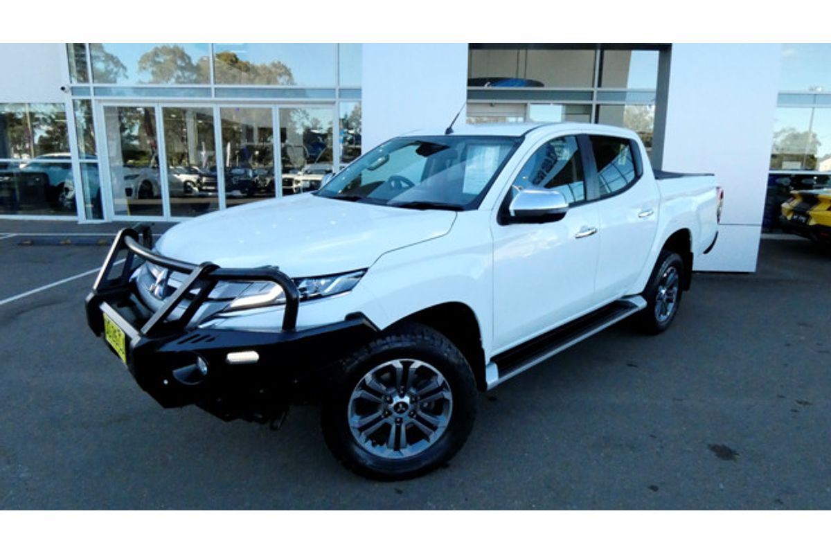2022 Mitsubishi Triton GLS MR 4X4
