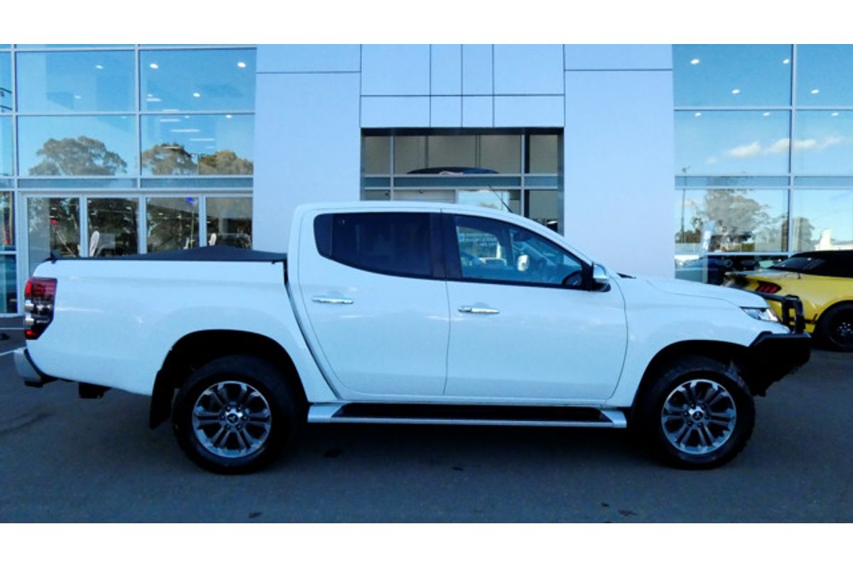 2022 Mitsubishi Triton GLS MR 4X4
