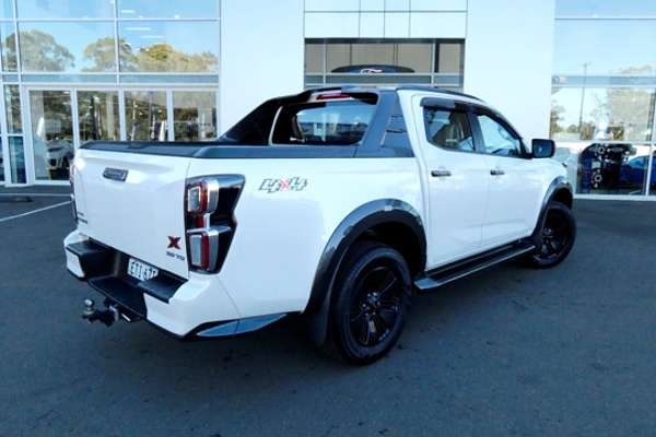 2022 Isuzu D-MAX X-TERRAIN 4X4