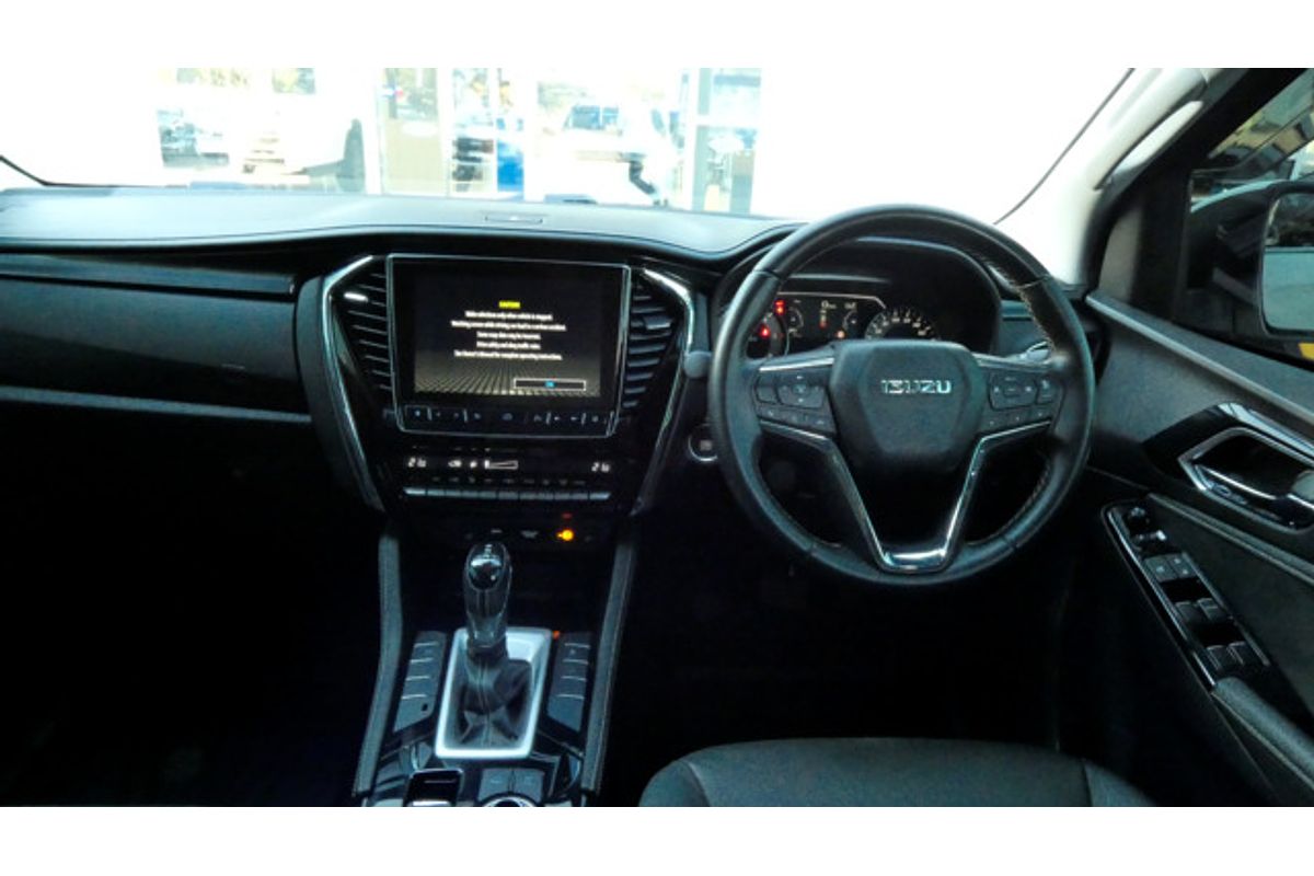 2024 Isuzu MU-X LS-T