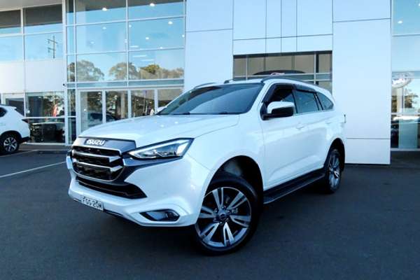 2024 Isuzu MU-X LS-T