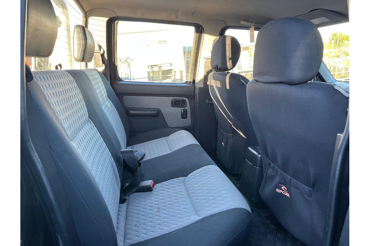 2013 Nissan Navara ST-R D22 4X4