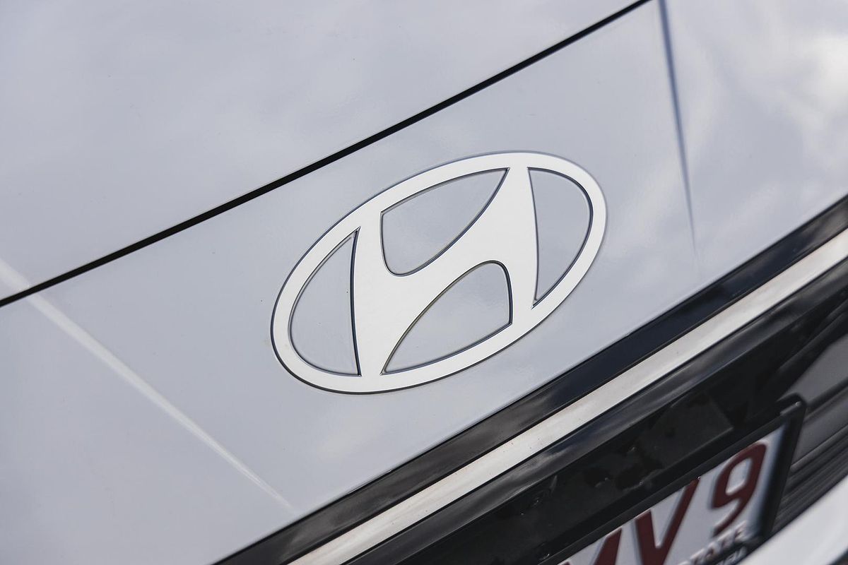 2025 Hyundai i30 Premium CN7.V2