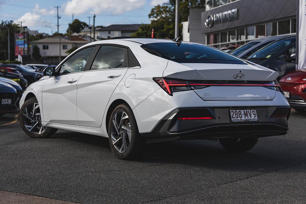 2025 Hyundai i30 Premium CN7.V2