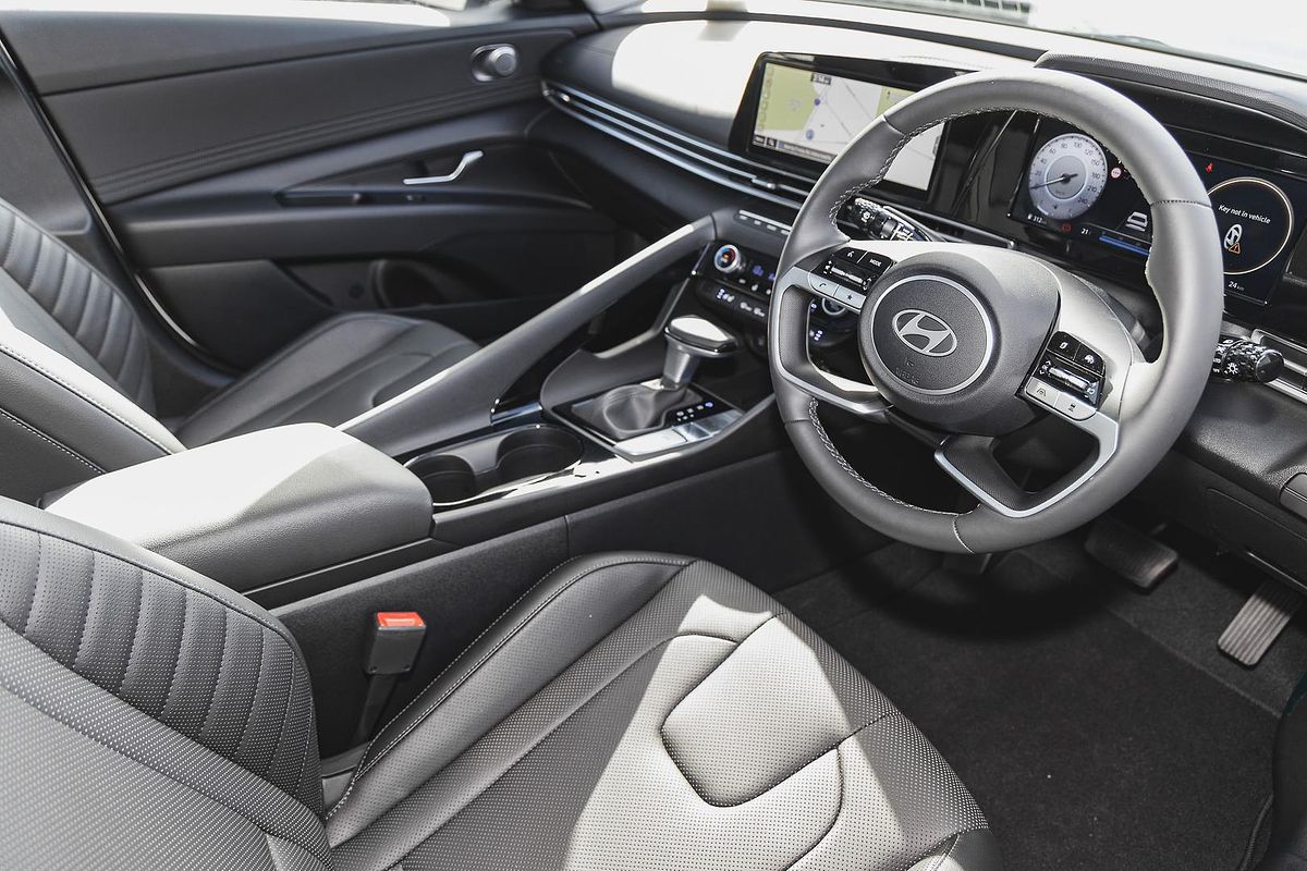 2025 Hyundai i30 Premium CN7.V2