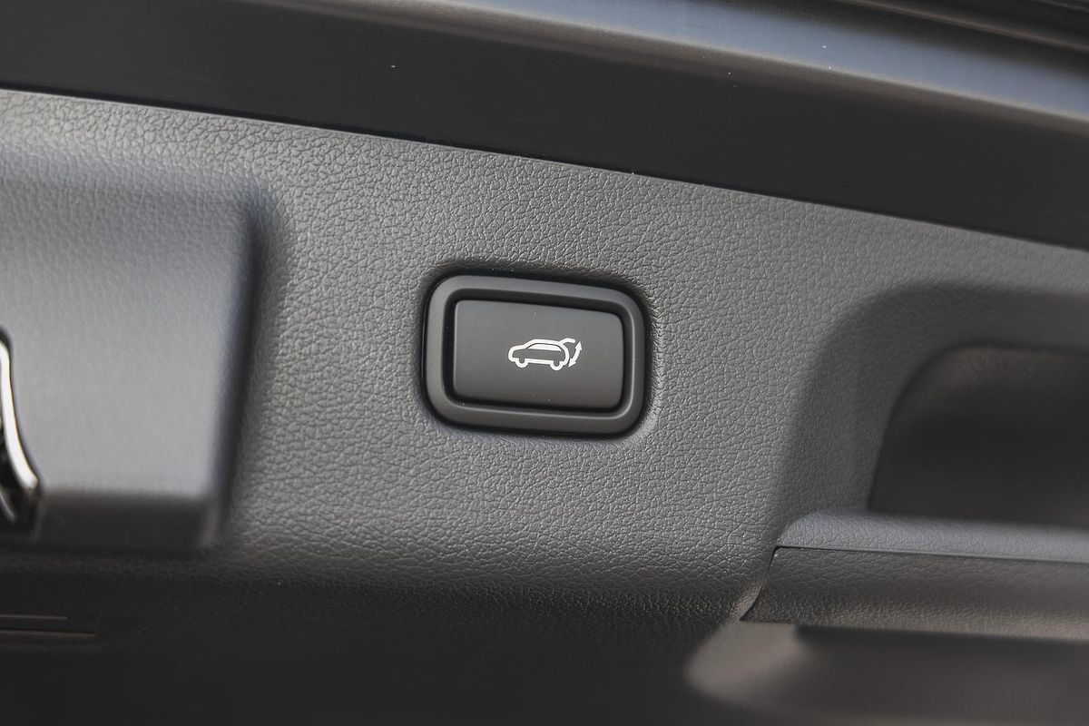 2025 Hyundai Palisade Calligraphy Black Ink LX2.V5