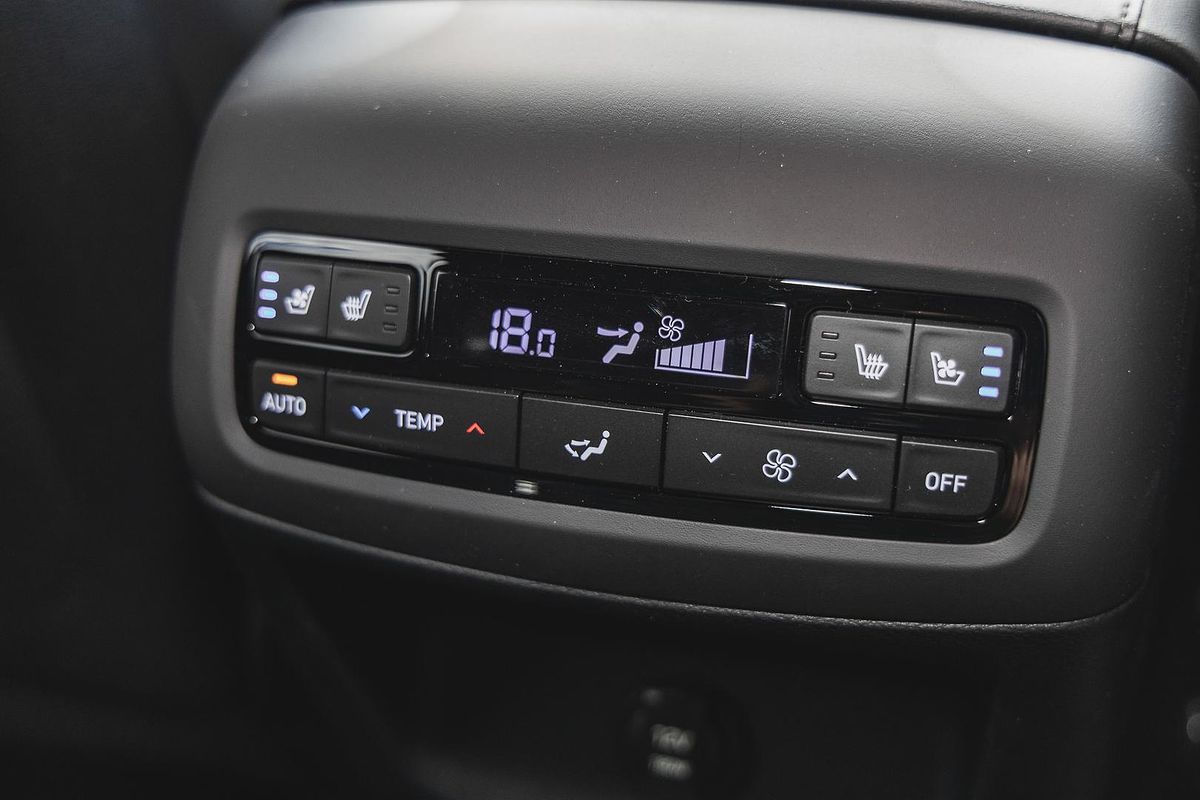2025 Hyundai Palisade Calligraphy Black Ink LX2.V5