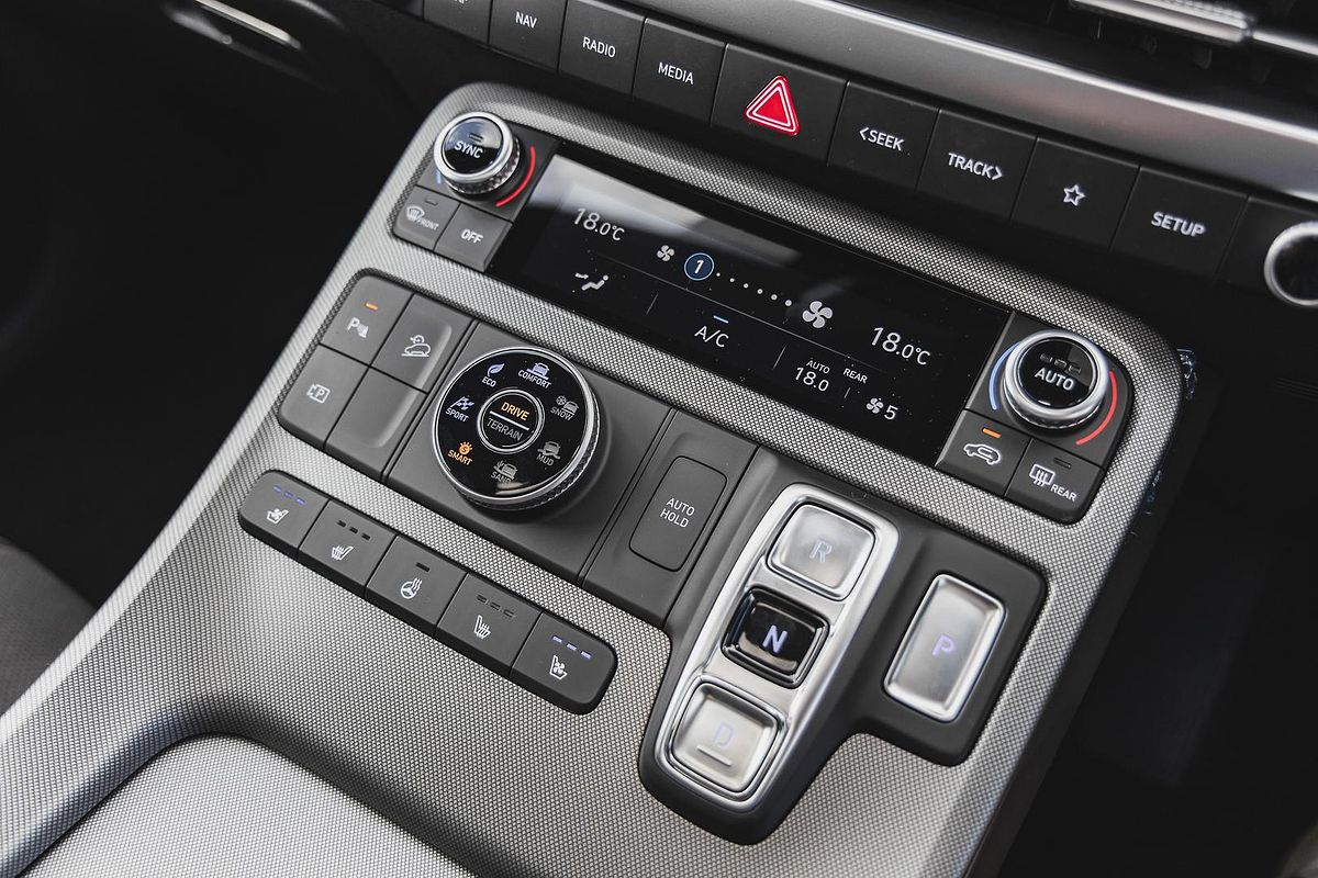 2025 Hyundai Palisade Calligraphy Black Ink LX2.V5