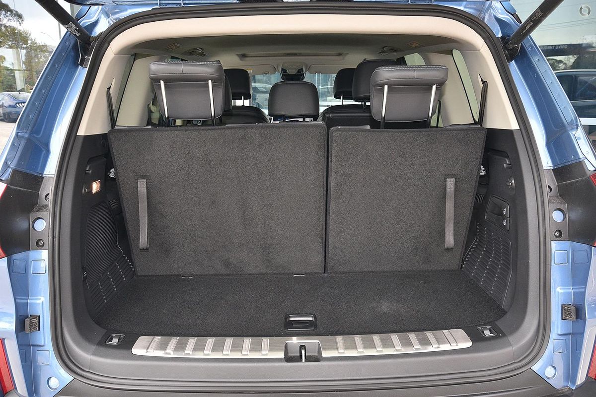 2022 LDV D90 Executive SV9A