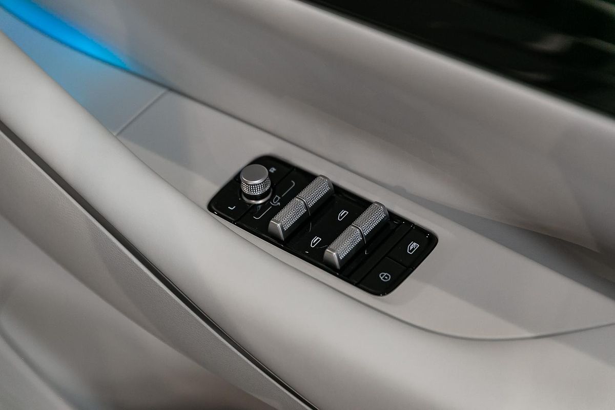 2025 Geely EX5 Inspire E245