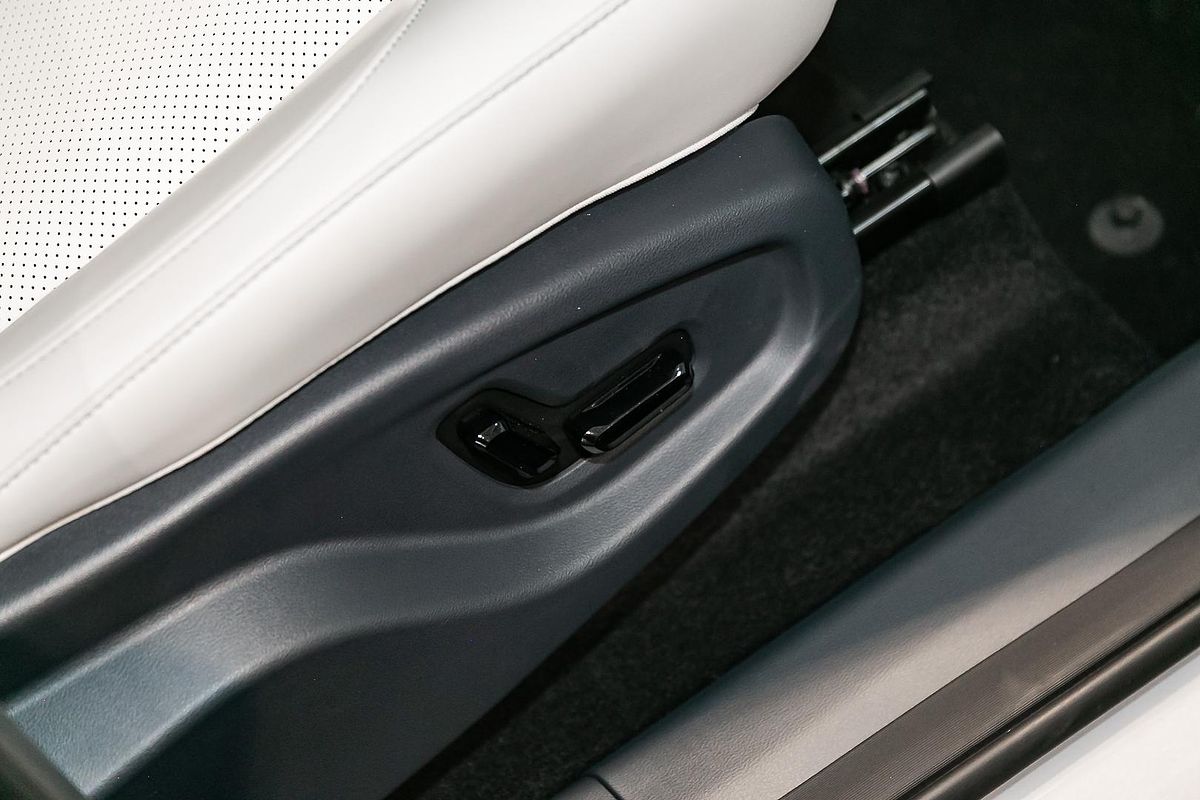 2025 Geely EX5 Inspire E245