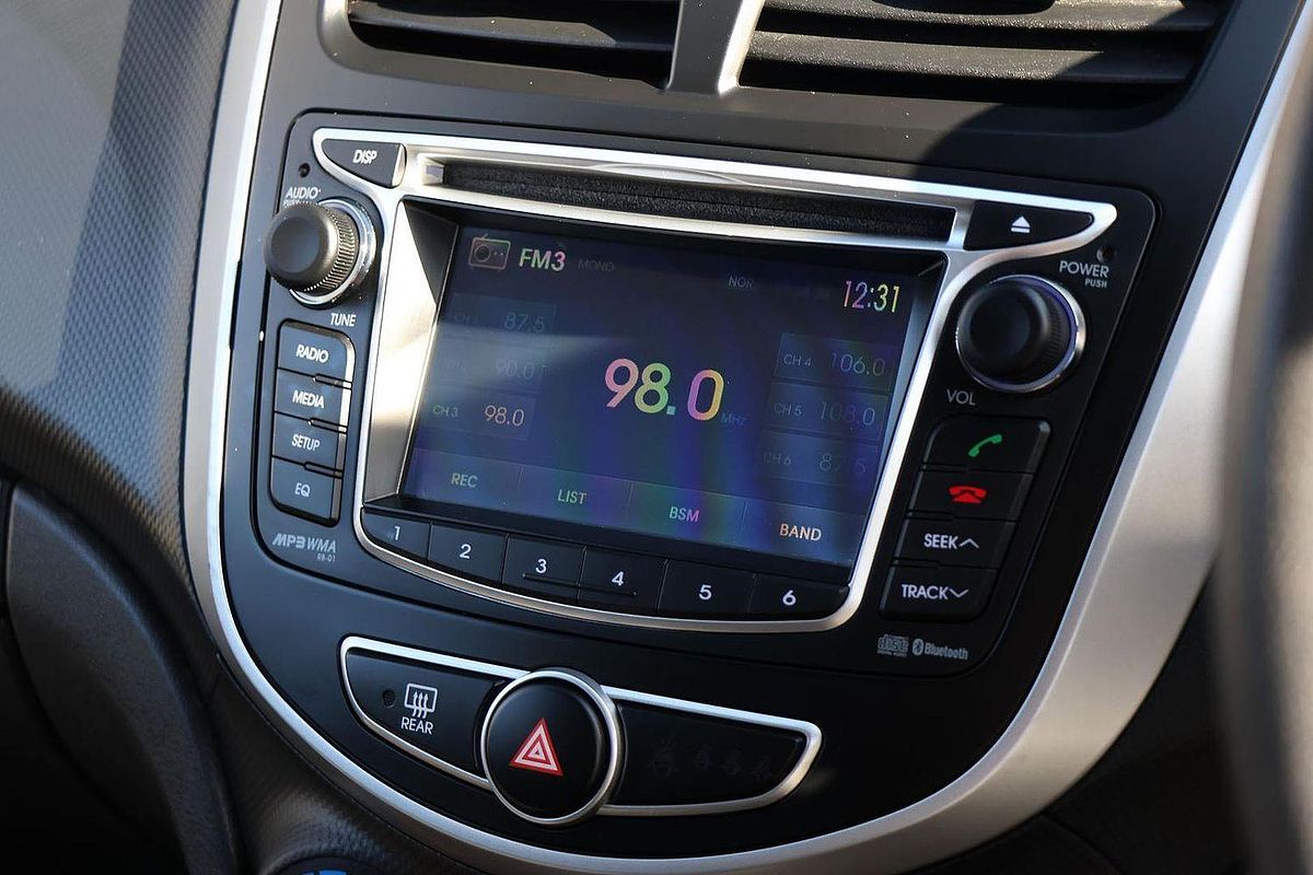 2014 Hyundai Accent Active RB2