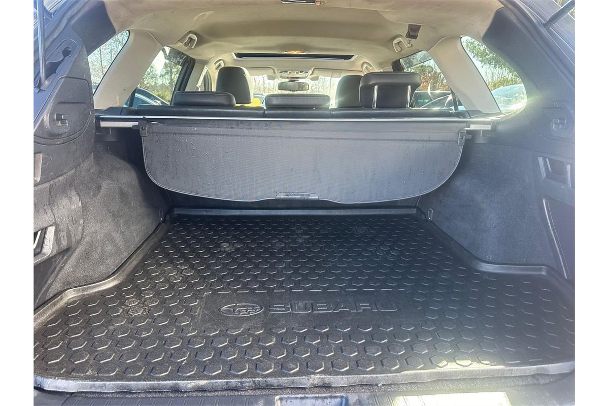 2017 Subaru Outback 2.0D Premium 5GEN