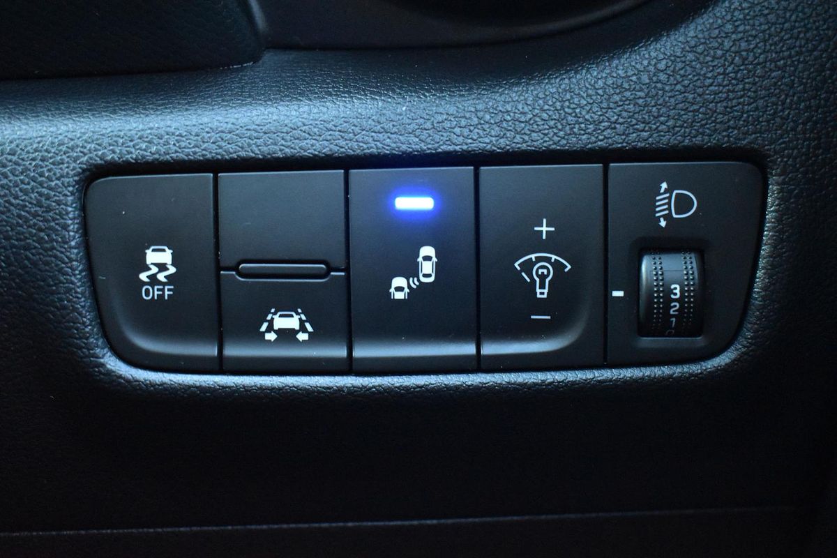 2017 Hyundai Kona Active OS