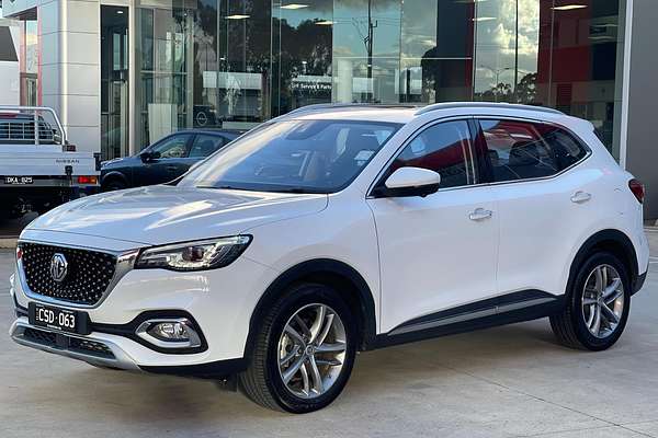 2022 MG HS Essence X SAS23