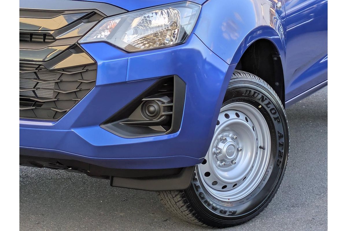 2025 Isuzu D-MAX SX 4X4