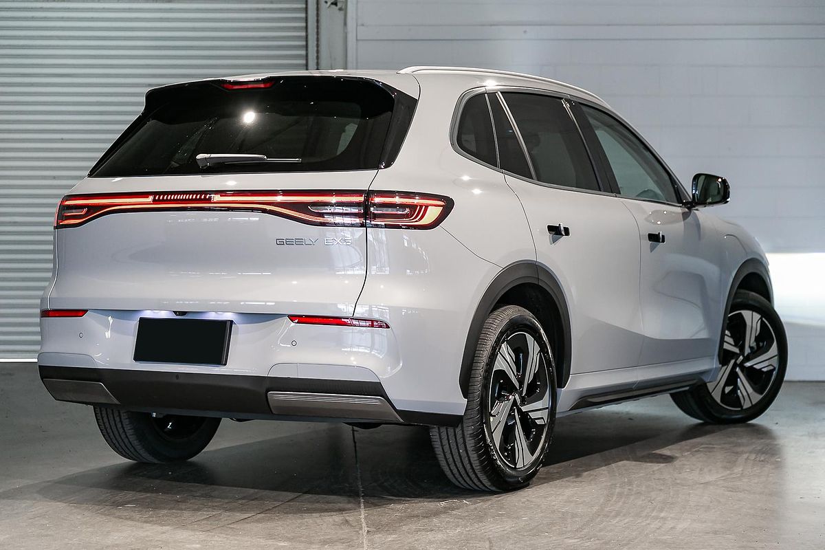 2025 Geely EX5 Inspire E245