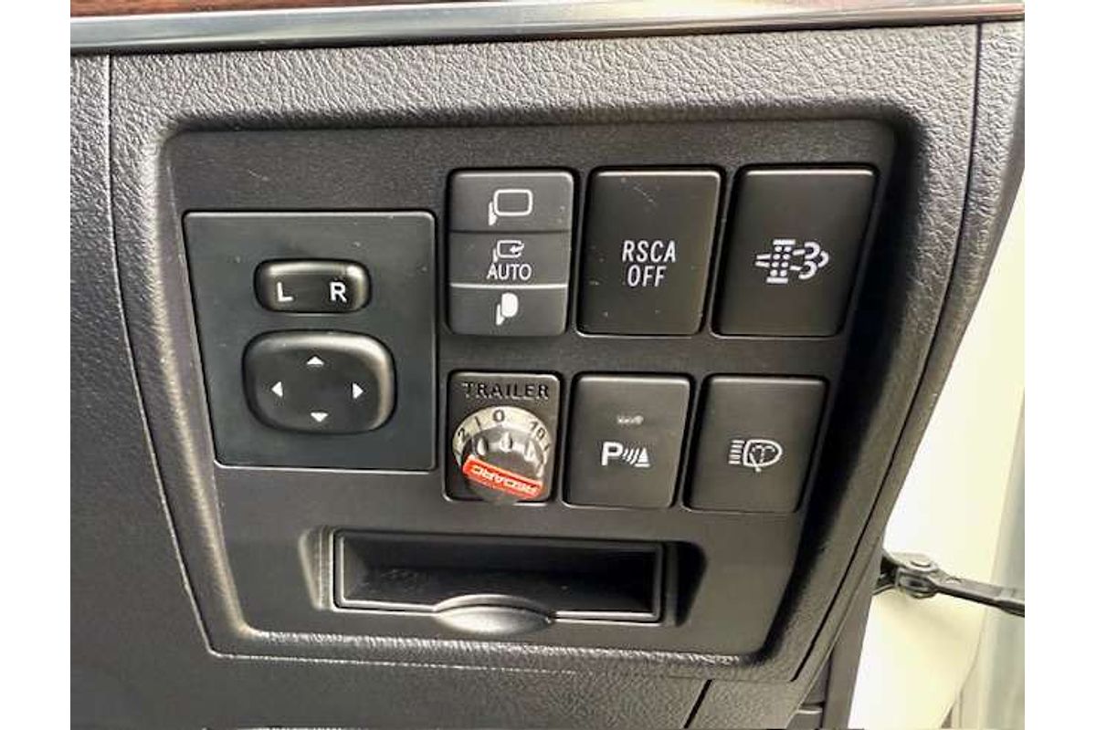 2020 Toyota Landcruiser GXL VDJ200R