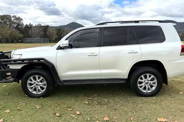 2020 Toyota Landcruiser GXL VDJ200R