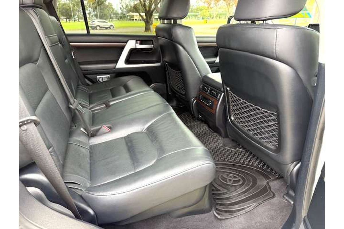 2020 Toyota Landcruiser GXL VDJ200R