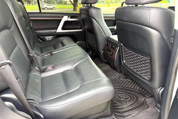2020 Toyota Landcruiser GXL VDJ200R