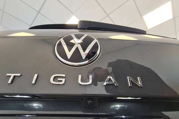 2024 Volkswagen Tiguan 162TSI R-Line 5N