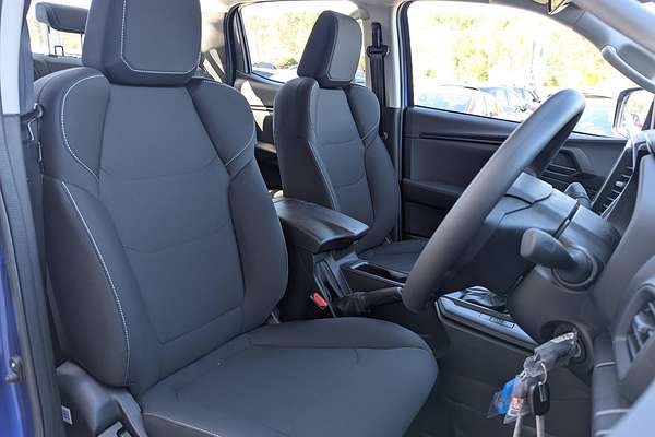 2025 Isuzu D-MAX SX 4X4