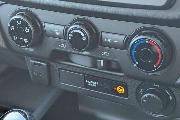 2025 Isuzu D-MAX SX 4X4