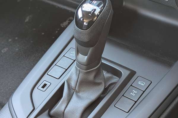 2025 Isuzu D-MAX SX 4X4