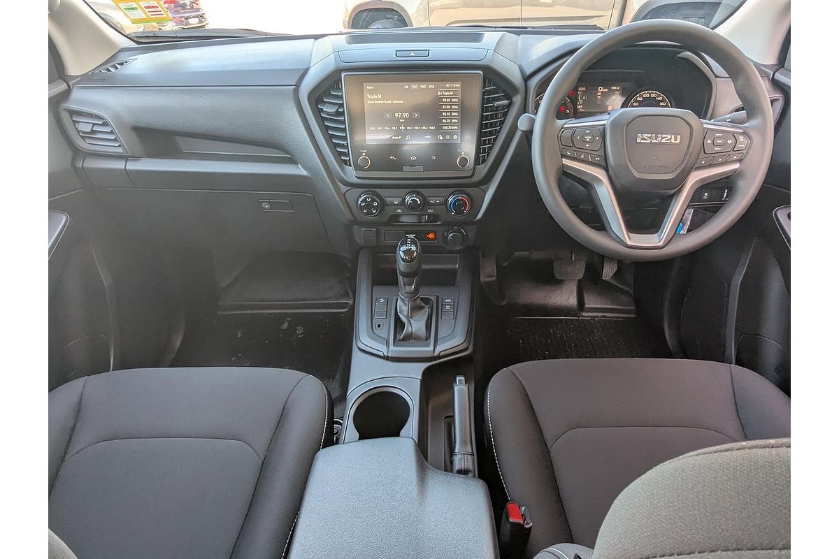 2025 Isuzu D-MAX SX 4X4