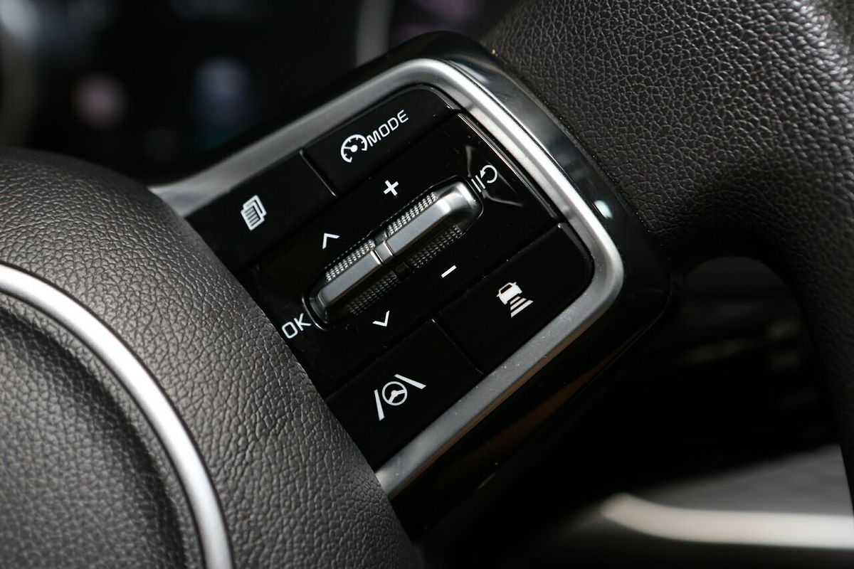 2022 Kia Carnival S KA4