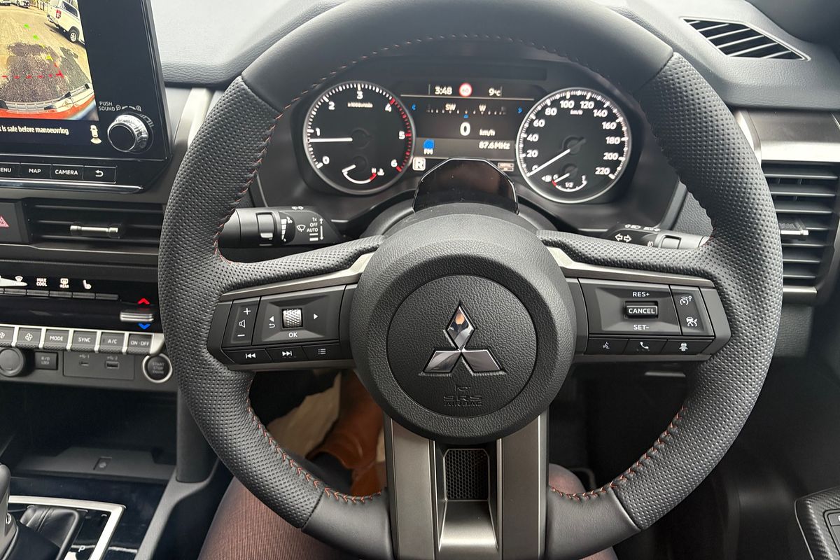 2025 Mitsubishi Triton GSR MV 4X4