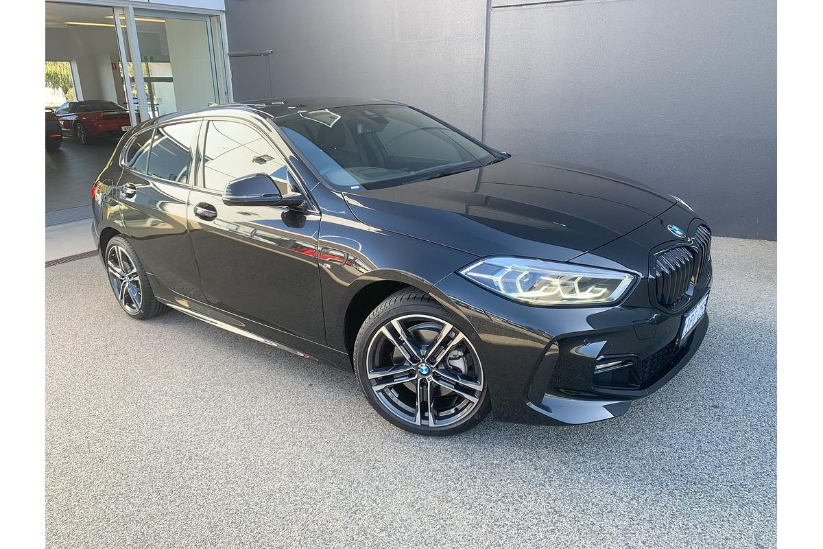 2024 BMW 1 Series 118i M Sport F40