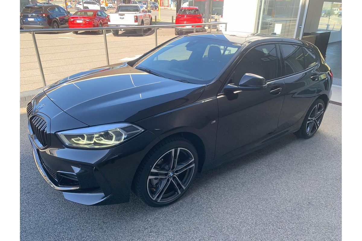 2024 BMW 1 Series 118i M Sport F40